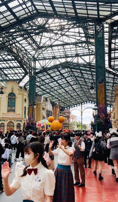 ディズニーランドのハロウィンの画像