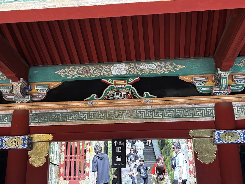 日光東照宮の眠り猫の画像