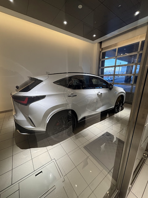 LEXUS【NX350Fsports】の画像